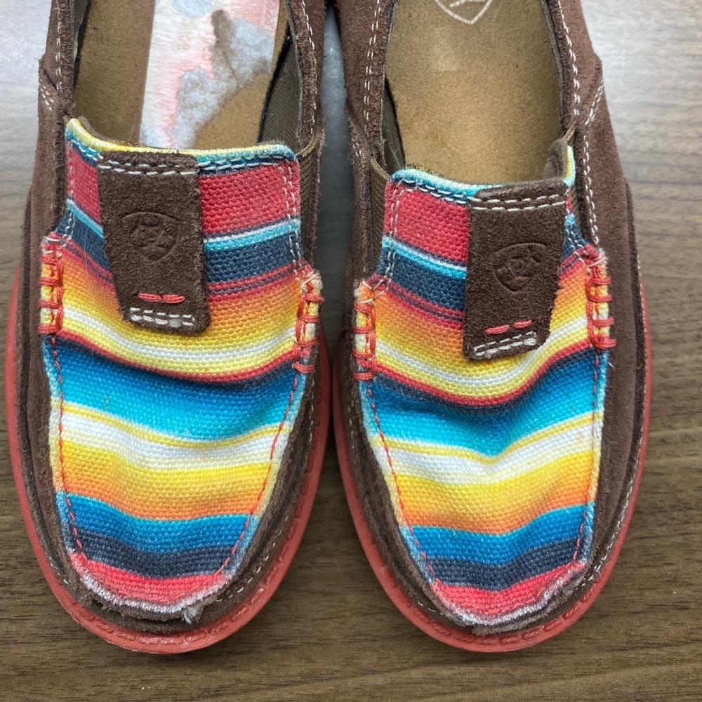 Boys Ariat Shoes Size 11 Western Aztec Southwest Poncho Cowboy Kids Slip On
